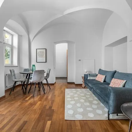 Apartment Cozy In The Old Town Prag
