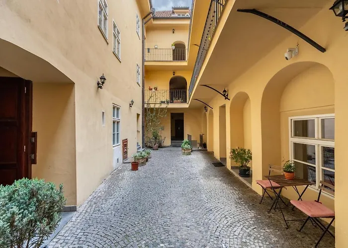 Cozy In The Old Town Apartamento